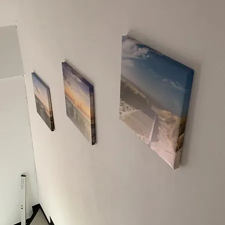 Mit Balkon Und Eingezaeunten Garten Appartamento Aurich