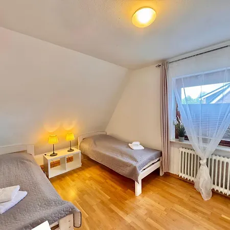 Mit Balkon Und Eingezaeunten Garten Appartamento *