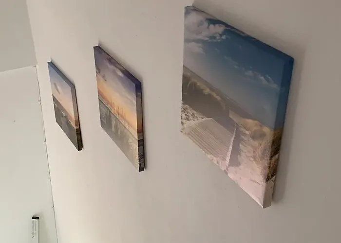 Mit Balkon Und Eingezaeunten Garten Διαμέρισμα Άουριχ