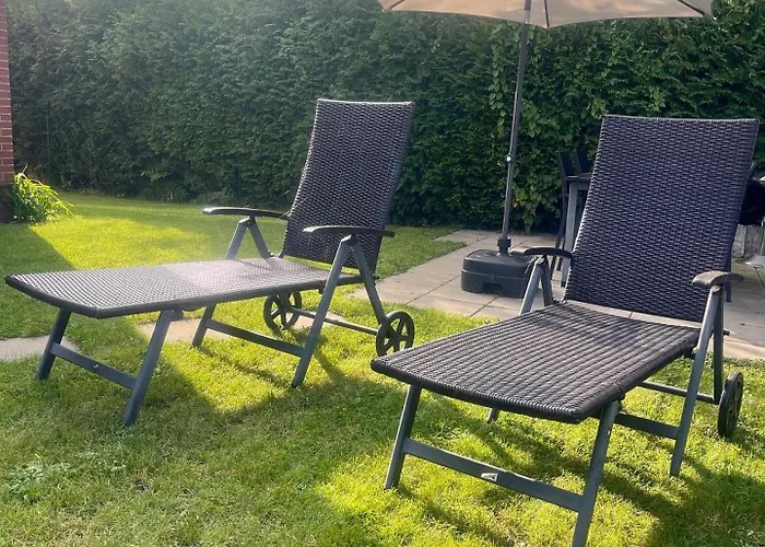 Διαμέρισμα Mit Balkon Und Eingezaeunten Garten Άουριχ